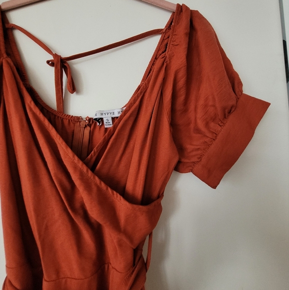 1861 French Provincial Style Midi Dress - Picture 6 of 6